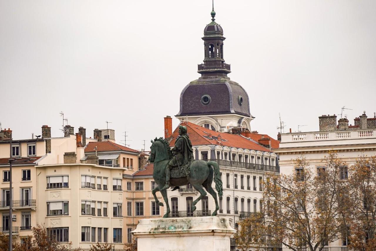 Dify Dauphine - Part Dieu Лион Экстерьер фото